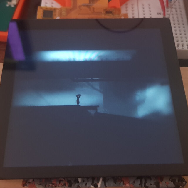 Game Limbo running on device